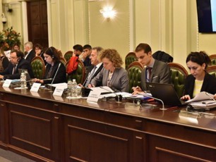 Tamar-xulordava-evronestis-saparlamento-asambleaSi-axlad-Seqmnili-asocirebis-SeTanxmebis-samuSao-jgufis-TanaTavmjdomared-airCies