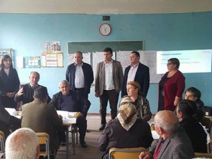 araqarTulenovani-skolis-maswavleblebisTvis-moswavleze-orientirebuli-swavlebis-meTodebSi--treningebi-daiwyo