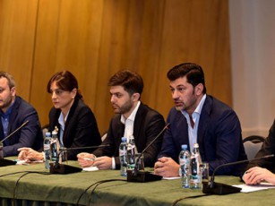 kaxa-kalaZe-regulaciebis-gamkacreba-mSeneblobaze-CvenTvis-prioritetulia-radgan-is-dakavSirebulia-adamianebis-usafrToebasTan