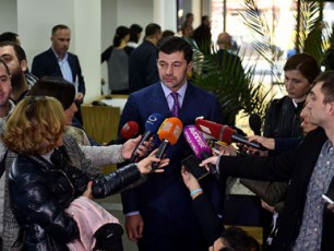 kaxa-kalaZe-meris-uflebamosilebis-ganxorcielebas-oficialurad-Seudga
