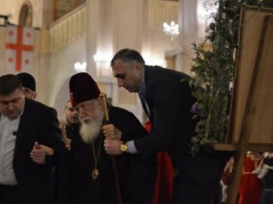 qristianoba-aris-Zala-romelic-gadaarCens-kacobriobas-da-Seiyvans-sasufevelSi