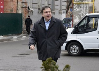 laSa-nacvliSvili-marTla-TviTmkvleli-xom-ar-aris-miSa-Seiwyalos-da-ise-gavides-arCevnebSi