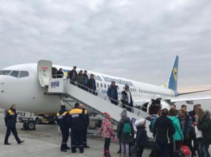 kievi-Tbilisis-aviareisi-avariulad-daeSva-da-samuxruWe-frTebi-ar-gaiSala