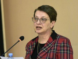 uzenaesi-sasamarTlos-Tavmjdomare-nino-gvenetaZe-gancxadebas-avrcelebs