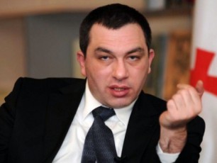 mglis-Tavze-saxarebis-kiTxviT-ruseTis-politika-ar-Seicvleba