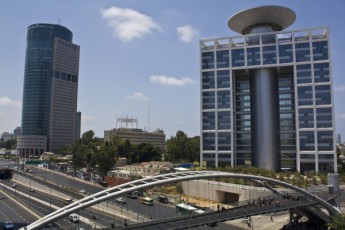 Tu-iranelebi-siriis-teritoriidan-israelis-winaaRmdeg-imoqmedeben-asadi-da-misi-reJimi-rukidan-gaqrebian