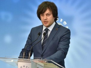 darwmunebuli-var-saprezidento-arCevnebSi-Zalian-did-warmatebas-mivaRwevT