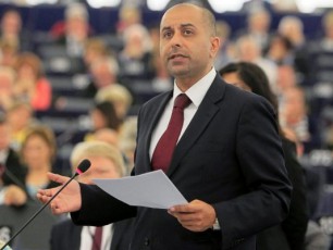 evroparlamentari-sajad-karimi---Cveni-mizania-evrokavSirisa-da-saqarTvelos-urTierTobebis-gamyarebas-xeli-SevuwyoT