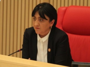 bolSevikebi-xarT-Tqveni-azrovnebiT---es-mogwonT-rac-axla-xdeba-roca-sakuTar-Tavs-usmenT