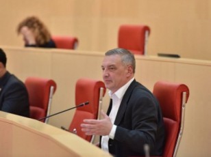 saerTaSoriso-Tanamegobroba-gviyurebs-rogorc-erT-mTel-organizms-romelic-jer-ar-Camoyalibebula-rogorc-saxelmwifo-da-amis-erTerTi-ganmapirobebelia-prezidentis-institutis-mavnebloba
