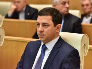 qveyanaSi-sadac-erT-mosaxleze-mTliani-Sida-produqti-ar-aRemateba-4-aTas-dolars-yvela-moqalaqe-ver-iqneba-kmayofili-keTildReobis-doniT-romelic-qveyanaSia