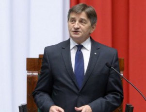 poloneTi-nato-Si-ukrainisa-da-saqarTvelos-miRebas-mxars-uWers