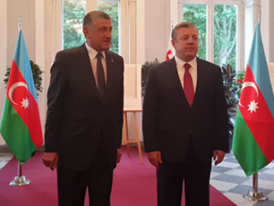 premier-ministrma-azerbaijanelebs-pirveli-demokratiuli-respublikis-100-wlis-iubile-miuloca