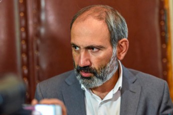 nikol-faSiniani-saqarTvelos-oficialuri-vizitiT-ewvia