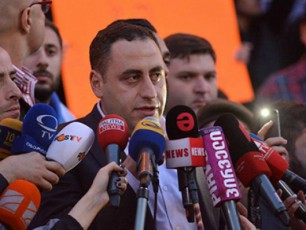 giorgi-vaSaZe--Cven-premierTan-Sexvedras-moviTxov-da-vnaxoT-migviRebs-Tu-ara