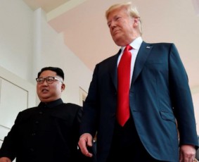 donald-trampi-mzadaa-kim-Cen-ini-TeTr-saxlSi-dapatiJos
