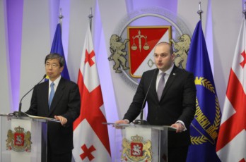aziis-ganviTarebis-banki-pirdapir-pasuxobs-qveynis-gamowvevebs-da-gvexmareba-inkluziuri-da-mdgradi-ekonomikuri-zrdis-miRwevaSi