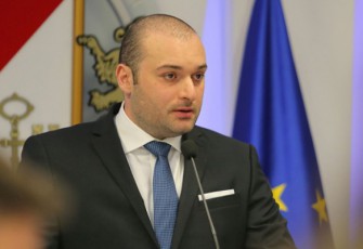 Cven-gvWirdeba-mcire-zomis-mTavroba-romelic-ra-Tqma-unda-gulisxmobs-garkveuli-uwyebebis-gaerTianebas