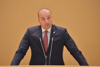 mamuka-baxtaZe-studentebis-dafinansebis-principebi-2019-wlis-pirveli-ianvridan-Seicvleba