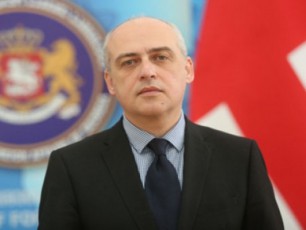 daviT-zalkaliani-oTxozoria-tatunaSvilis-siasTan-dakavSirebiT-diplomatiur-korpuss-Sexvdeba