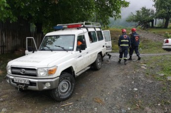 arsebuli-informaciiT-xadas-xeobaSi-dakarguli-4-wlis-bavSvis-cxedari-ipoves