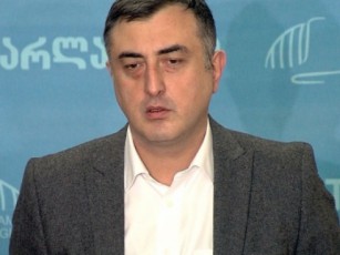 mandaturebis-gamokiTxvamac-gamoavlina-is-Zalian-seriozuli-problema-romelic-aris-skolis-usafrTxoebis-mimarTulebiT