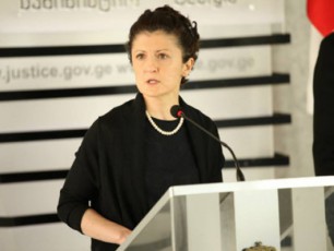 mimdinareobs-konsultaciebi---Tea-wulukiani-biZina-ivaniSvilis-prezidentobis-SesaZlo-kandidaturaze