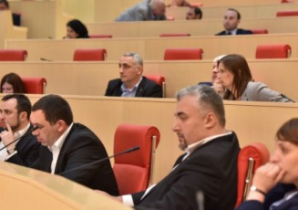 evropuli-saqarTvelo-mTavrobis-ganaxlebul-Semadgenlobas-mxars-ar-dauWers