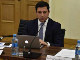 droa-Tavidan-gavicnoT-erTmaneTi-rogorc-didi-xnis-unaxavma-Zmebma---davubrunoT-leseliZes-saxeli-geCrifSi-da-ganTiads---candrifSi