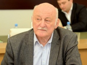 margvelaSvili-Tu-daayenebs-kandidaturas-darwmunebuli-var-mec-rom-davayeno-sakuTari-kandidatura-namdvilad-movugeb