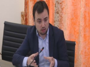 saqmis-masalebSi-arsebobs-mtkicebulebebi-romliTac-daviT-saraliZis-mkvlelobis-saqmeSi-mixeil-kalandias-Tanamonawileoba-dasturdeba