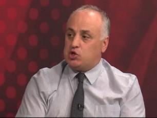 dimitri-xundaZe--biZina-ivaniSvilis-prezidentoba-yvelafers-daalagebs-da-bevr-rames-Secvlis