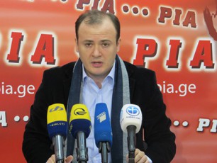 maT-vinc-qalaqidan-gasvlas-ver-axerxebs-vcdilobT-zafxulSi-cxovreba-gavuadviloT-da-komforti-SevuqmnaT