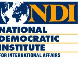 NDI---xval-rom-saprezidento-arCevnebi-iyos-gamokiTxulTa-12-acxadebs-rom-qarTuli-ocnebis-kandidats-dauWerda-mxars-10---nacionaluri-moZraobis-6--6-giorgi-margvelaSvils-da-daviT-baqraZes