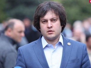 irakli-kobaxiZe-patriarqs-iliaobis-dResaswauls-ulocavs