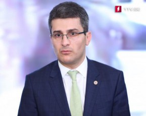 Cven-aucileblad-davuWerT-mxars-romelime-saprezidento-kandidats