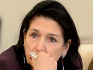 salome-zurabiSvili-qveyanaSi-Zalian-bevri-usaxuri-eklesia-Sendeba