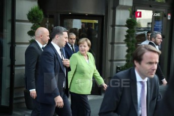 angela-merkelisa-da-opoziciis-warmomadgenlebis-Sexvedra-dasrulda