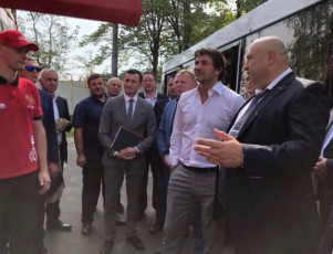 kaxa-kalaZe-sazogadoebrivi-eleqtronuli-transportis-mwarmoebel-kompania--s-estumra