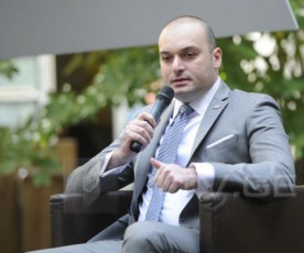 premierma-da-senatorebma-saqarTvelo-aSS-is-strategiuli-partniorobis-gaRrmavebis-perspeqtivebze-isaubres