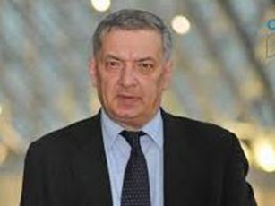 vfiqrob-zaza-oquaSvili-mZime-mdgomareobaSia-da-dacvis-erTaderT-saSualebad-skandaluri-gancxadebebis-gakeTeba-darCa