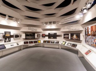 frankfurtis-bazrobaze-martin-paris-City-Book-Tbilisi-is-prezentacia-Sedga