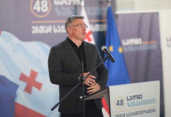 igi-namdvilad-aris-principuli-adamiani-aqvs-uaRresad-didi-gamocdileba-diplomatiuri-kuTxiT-Cven-yvelani-mxars-vuWerT-mas