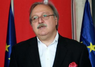 vaSaZis-Sexeduleba-qorwinebaze-rogorc-yvela-normaluri-kaci-orjer-viyavi-daqorwinebuli