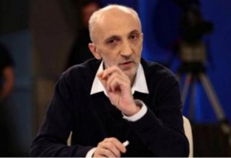 es-imas-niSnavs-rom-ivaniSvili-TviTon-aris-SeSfoTebuli-Seqmnili-viTarebiT