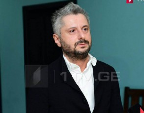 adeiSvilze-ambobdnen-rom-bizness-areketebda-rac-xdeboda-ar-momwonda-magram-es-xdeboda-imitom-rom-adeiSvili-aSenebda-siRnaRs-merabiSvili-axalcixes-saakaSvili-baTums