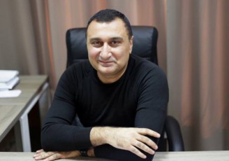 daviT-oqitaSvili-ver-eRirsebiT