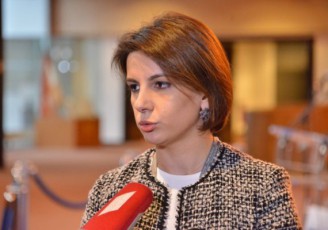 es-xalxi-yvelaferze-wamsvlelia-maTi-damokidebuleba-qarTveli-xalxis-da-qveynis-mimarT-gasagebia