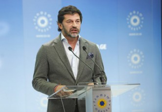 politikuri-gaerTianeba-qarTuli-ocneba-demokratiuli-saqarTvelos-generaluri-mdivnis-kaxa-kalaZis-gancxadeba