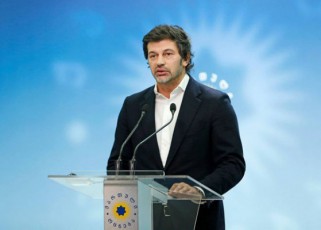 saprezidento-arCevnebiT-xalxma-gamogvigzavna-Setyobineba-rom-qveyanaSi-bevri-ram-swrafad-da-efeqturad-aris-Sesacvleli